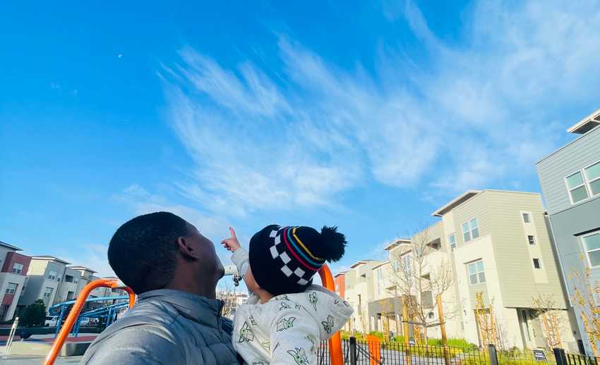 What's that in the sky papa?
